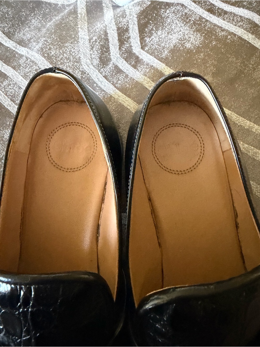 Authentic Chloe Black Leather Croc-Embossed Loafers for woman - Picture 10 of 11